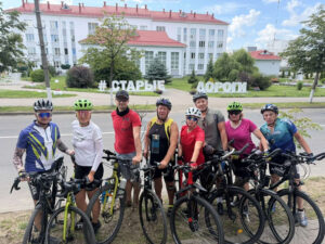В отпуск на велосипеде: как островчане с В отпуск на велосипеде: как островчане с ошмянцами 700 километров по Беларуси проехали